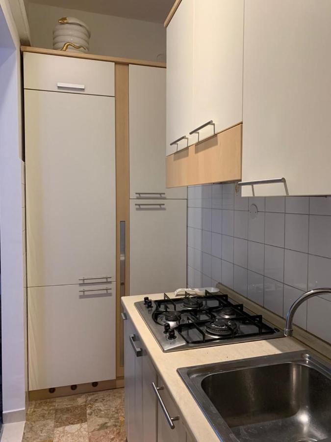 Comfortable Room Suitable 1-2 Pax Болоня Екстериор снимка